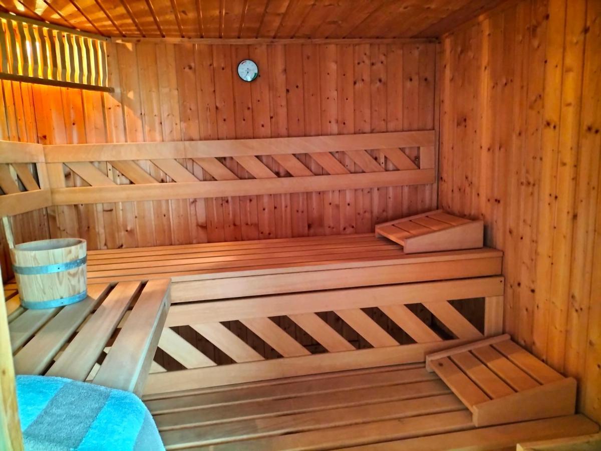 Bed and Breakfast La Mouillere Verton Esterno foto